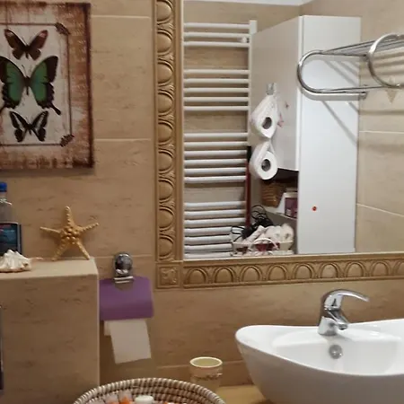 Sweet Butterflies Apartment *